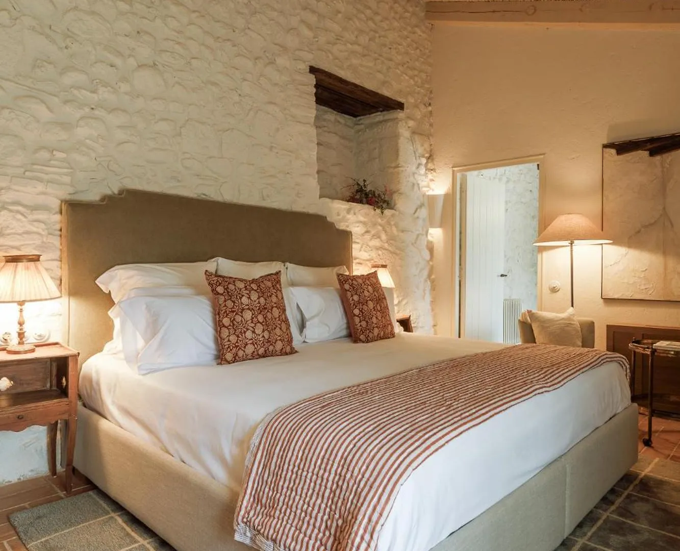 Hotel Castell De Vallgornera بيرالاذا