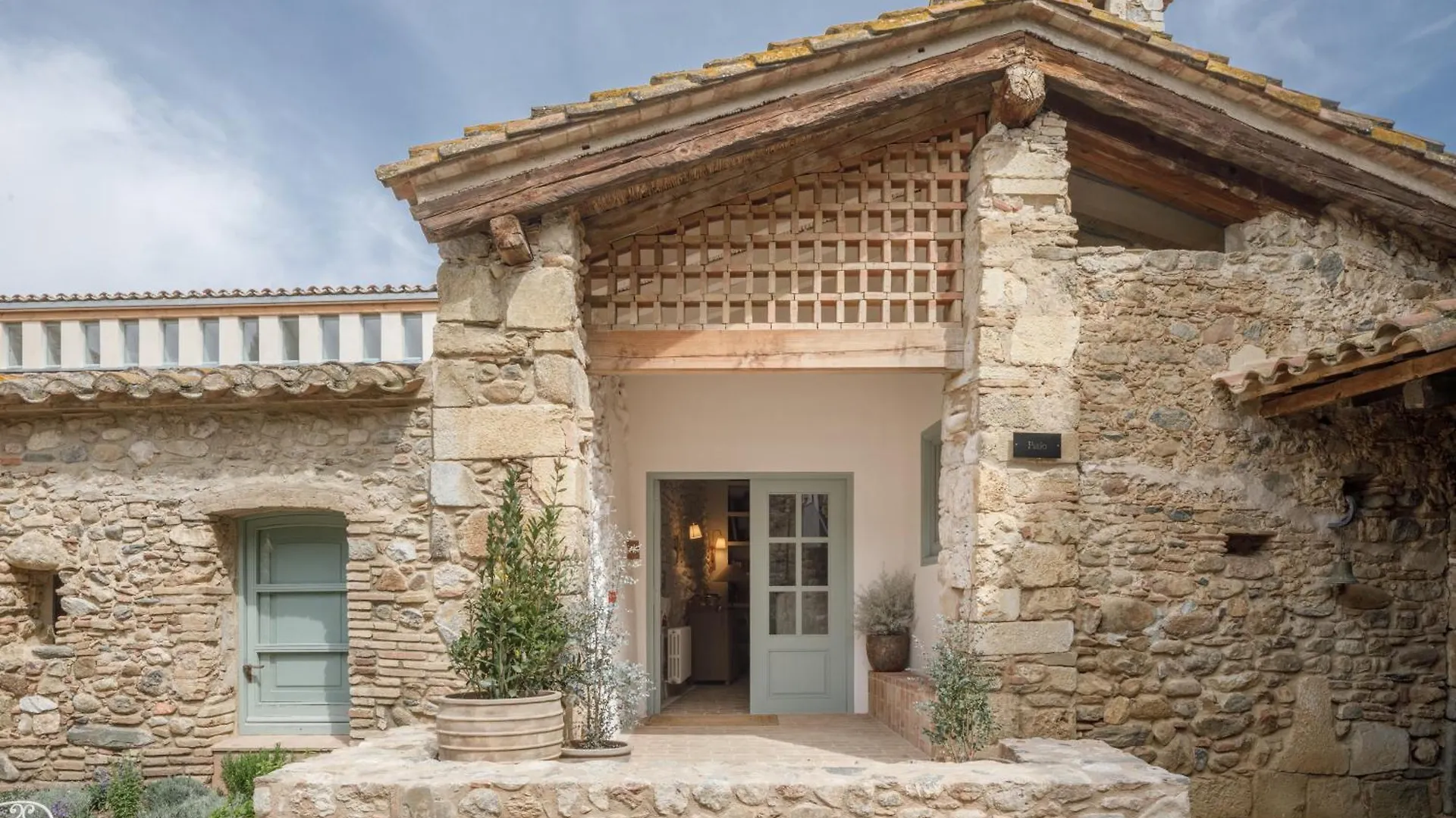 Hotel Castell De Vallgornera Peralada