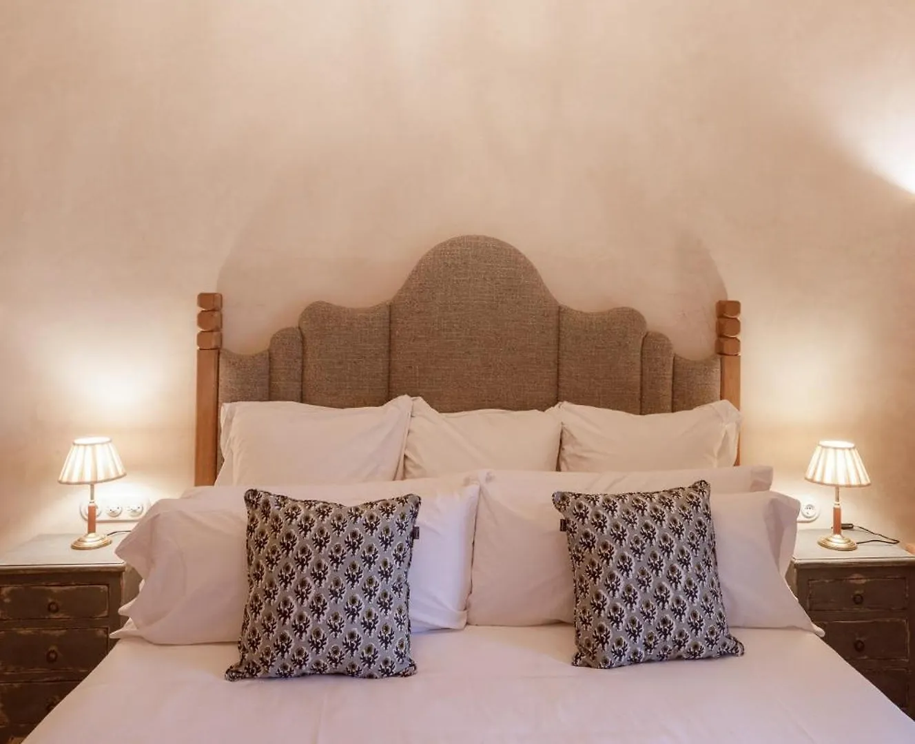 Hotel Castell De Vallgornera Peralada